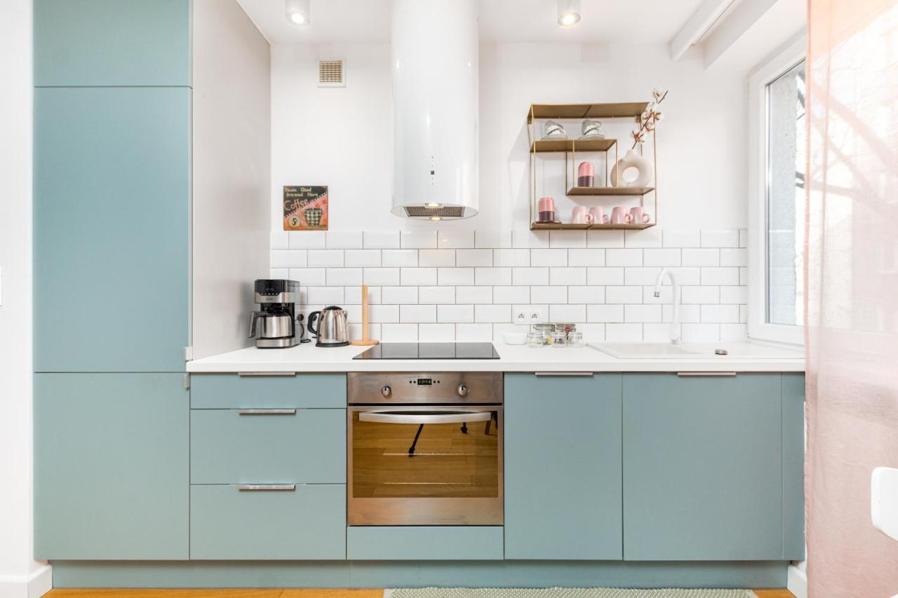 Hoza 36 By Homeprime Apartment Warsaw